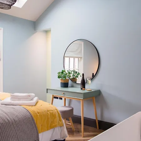 Appartement 4 Wellington Terrace *