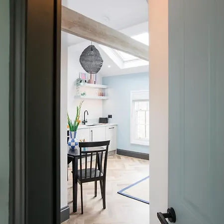4 Wellington Terrace شقة