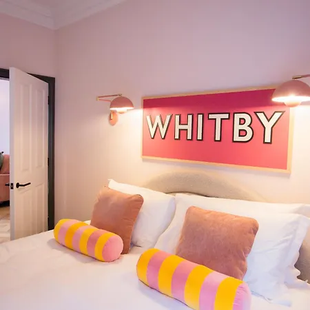 4 Wellington Terrace ويتبي